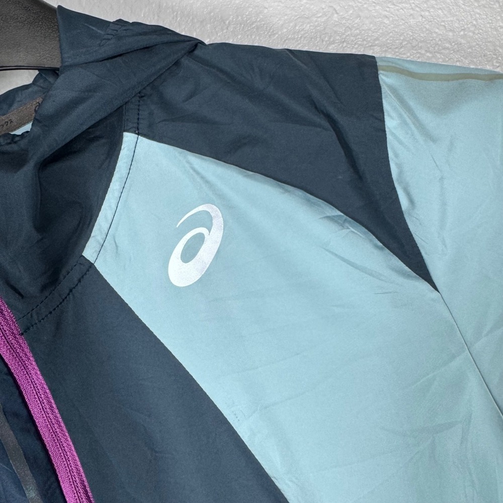 Asics Women S Half Zip Hooded Packable Reflective Windbreaker Blue Pink 2012B906 - Picture 8 of 11